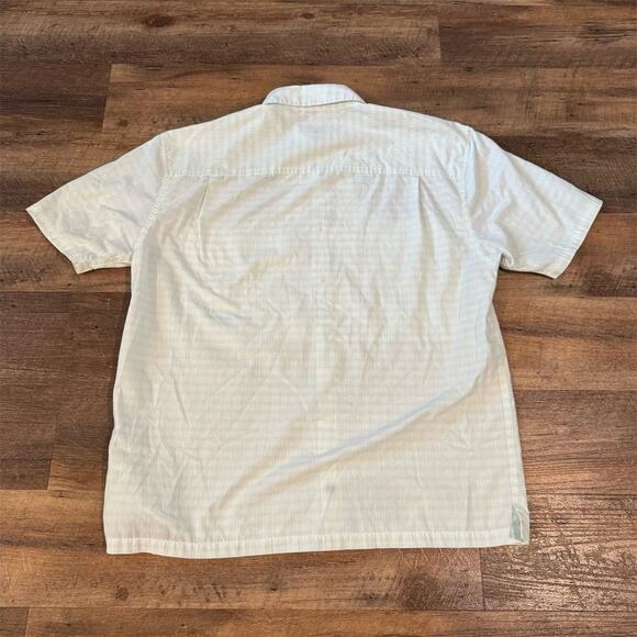 Patagonia Island Hopper Camp Shirt L Pale Green Vented Short Sleeve FLAWS - Picture 2 of 11